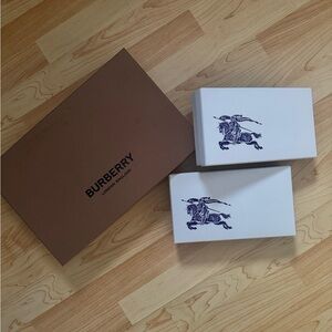 Burberry Brown and White Logo Box Set